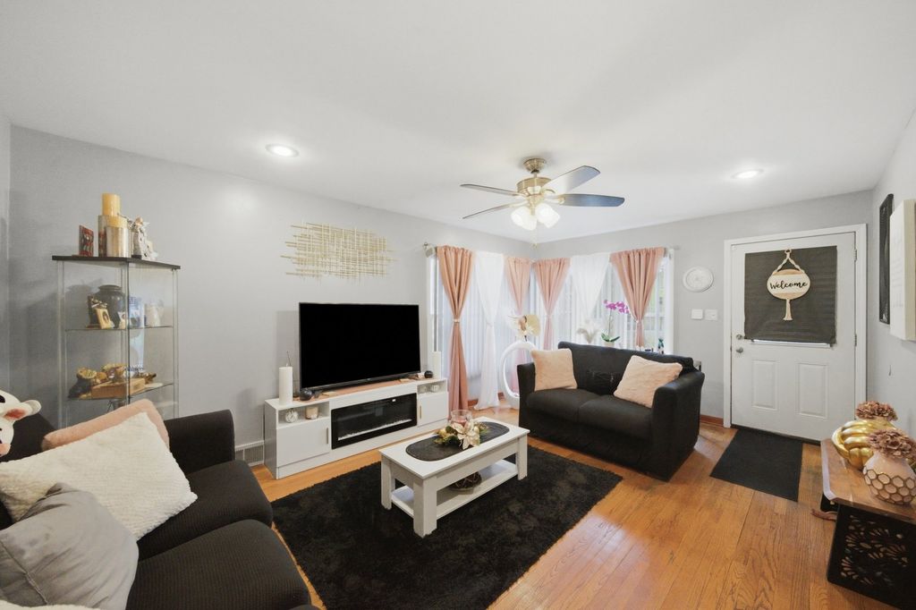 2847 N Moody Avenue, Chicago, IL 60634 — photo 4