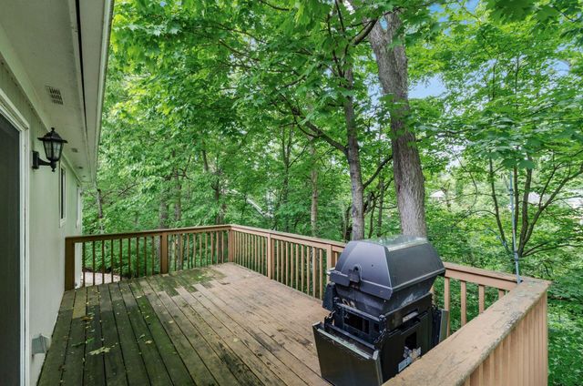 2972 Heatherleaf Way, Columbus, OH 43231