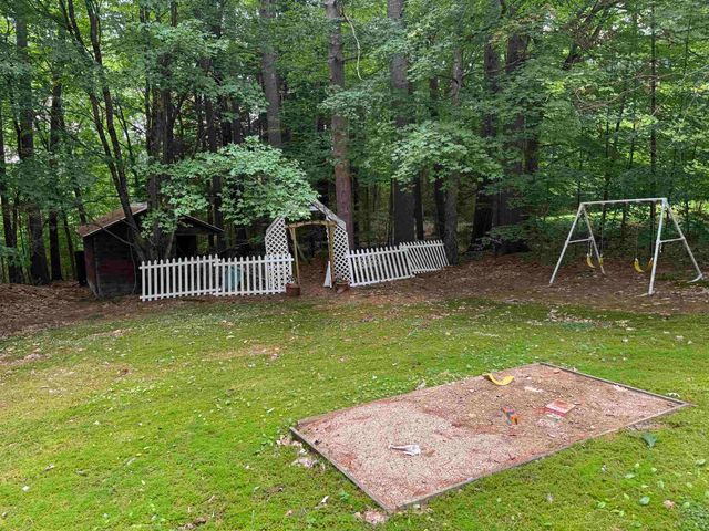 229 Tasker Hill Road, Conway, NH 03818