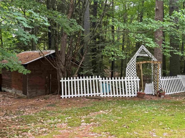 229 Tasker Hill Road, Conway, NH 03818