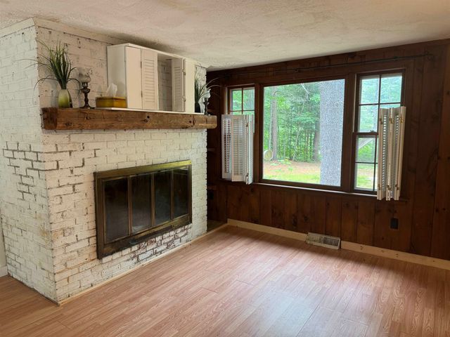 229 Tasker Hill Road, Conway, NH 03818