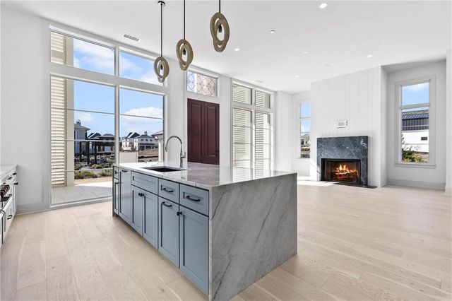 245 Roycroft Lane, Fayetteville, GA 30214