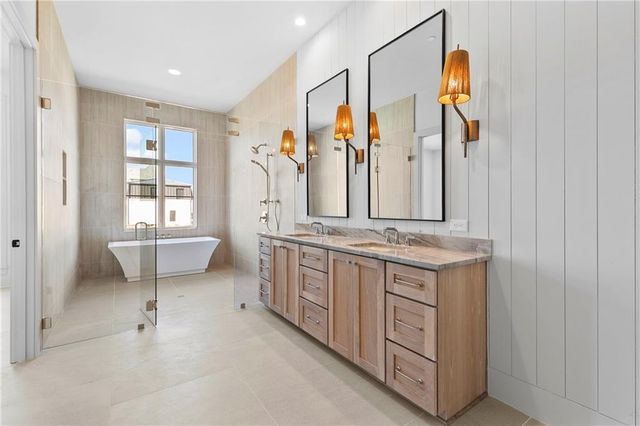 245 Roycroft Lane, Fayetteville, GA 30214