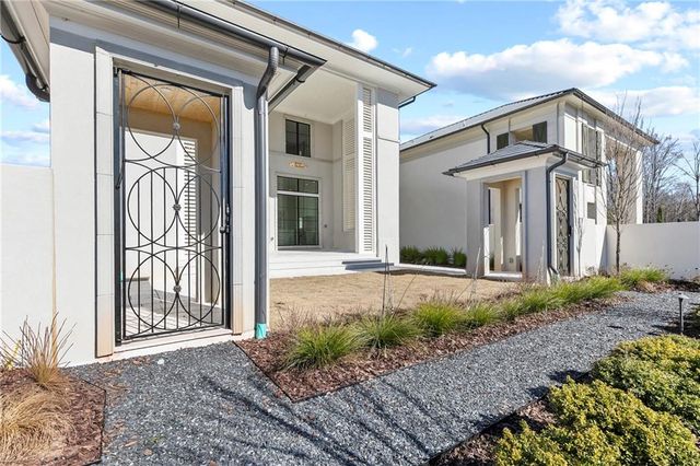 245 Roycroft Lane, Fayetteville, GA 30214