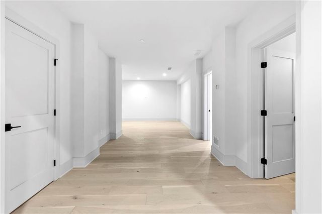 245 Roycroft Lane, Fayetteville, GA 30214