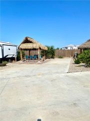 1100 Port St 27, Port Aransas, TX 78373