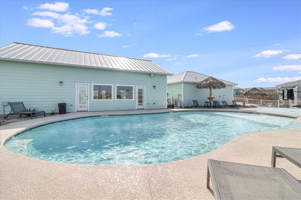 1100 Port St 27, Port Aransas, TX 78373 — photo 3