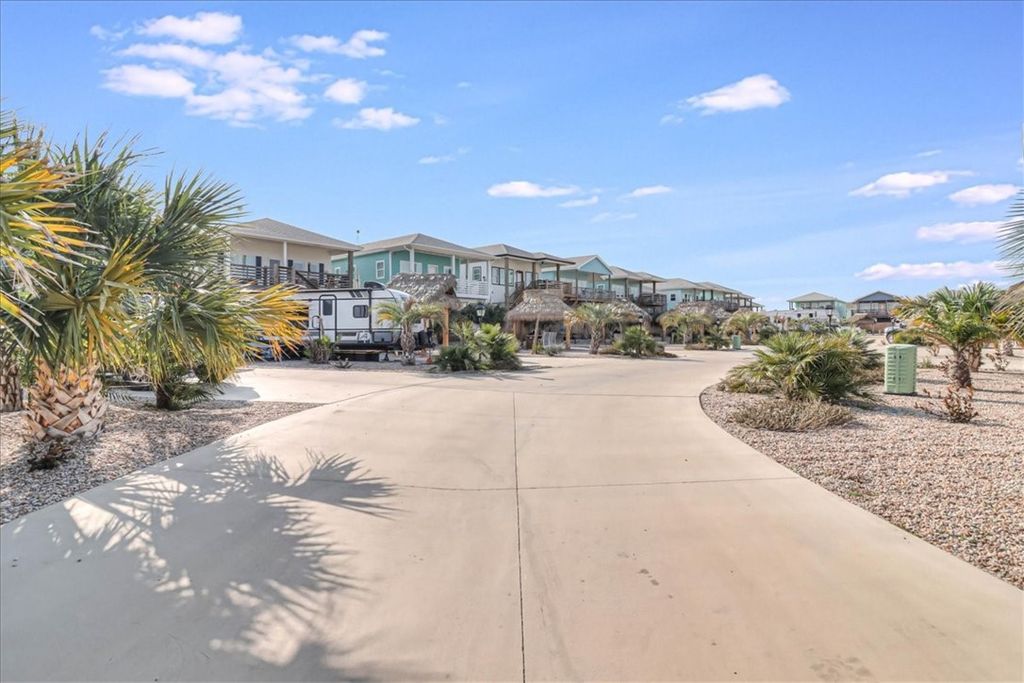 1100 Port St 27, Port Aransas, TX 78373 — photo 4