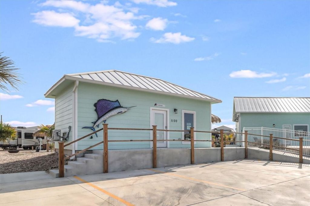 1100 Port St 27, Port Aransas, TX 78373 — photo 5