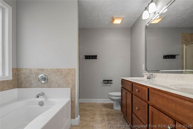 2105 Calista Circle, Fayetteville, NC 28304
