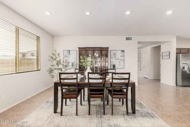 32245 N CAT HILLS Avenue, San Tan Valley, AZ 85144