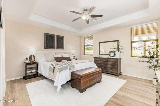 32245 N CAT HILLS Avenue, San Tan Valley, AZ 85144