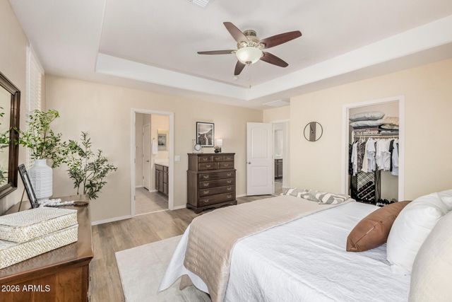 32245 N CAT HILLS Avenue, San Tan Valley, AZ 85144