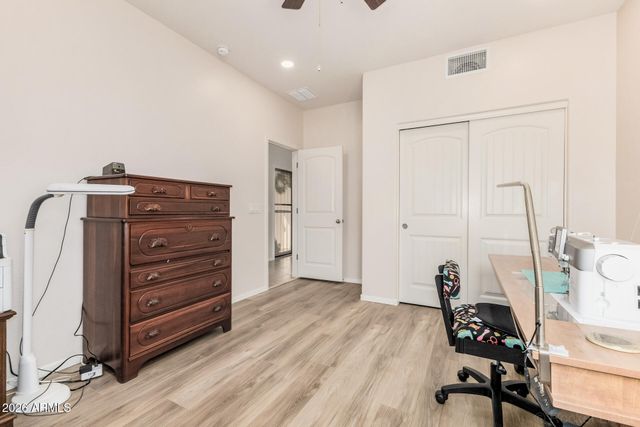 32245 N CAT HILLS Avenue, San Tan Valley, AZ 85144