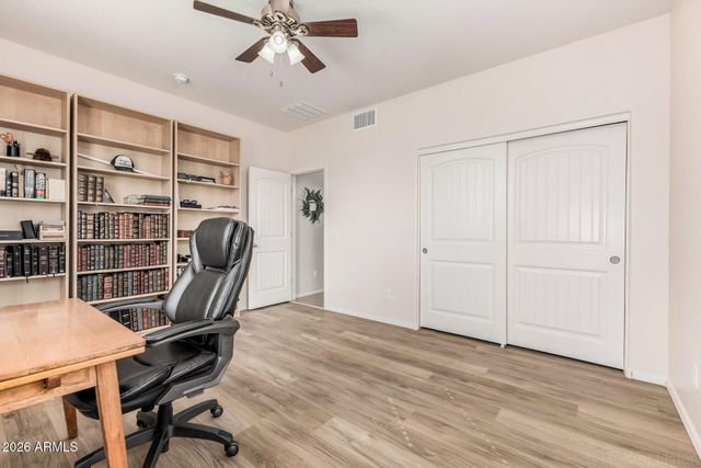 32245 N CAT HILLS Avenue, San Tan Valley, AZ 85144