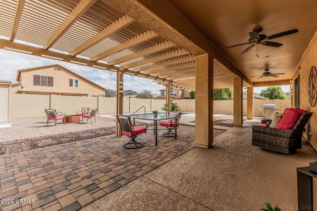 32245 N CAT HILLS Avenue, San Tan Valley, AZ 85144
