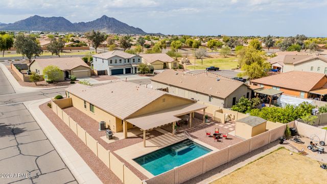 32245 N CAT HILLS Avenue, San Tan Valley, AZ 85144