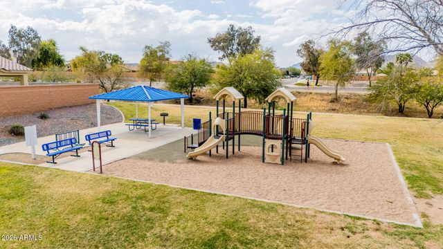 32245 N CAT HILLS Avenue, San Tan Valley, AZ 85144