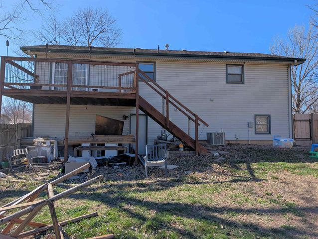 503 Winn Rd, Salina, KS 67401