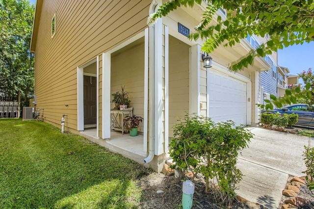 3527 Topango Drive, Pasadena, TX 77504
