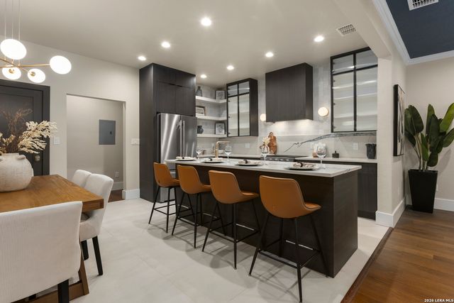 315 E CRAIG PL, San Antonio, TX 78212