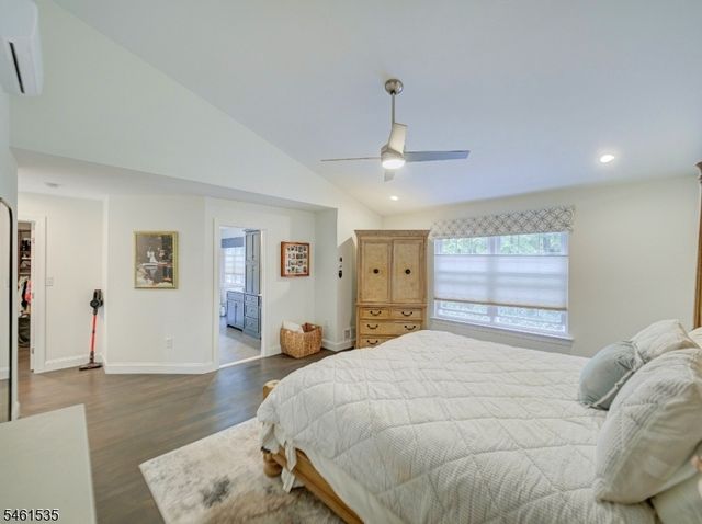 3402 Robinson Ct, Bridgewater Twp., NJ 08807