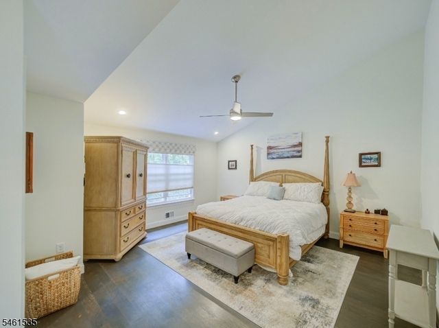 3402 Robinson Ct, Bridgewater Twp., NJ 08807