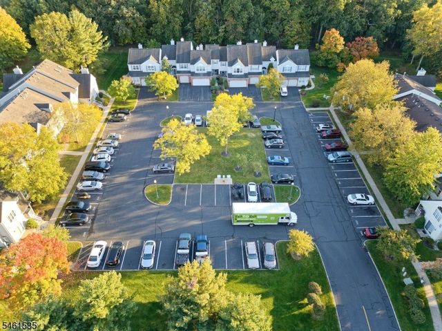 3402 Robinson Ct, Bridgewater Twp., NJ 08807