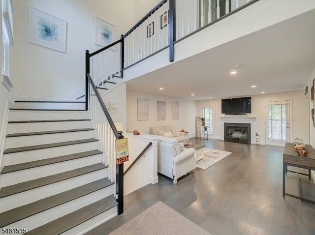 3402 Robinson Ct, Bridgewater Twp., NJ 08807
