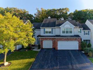 3402 Robinson Ct, Bridgewater Twp., NJ 08807