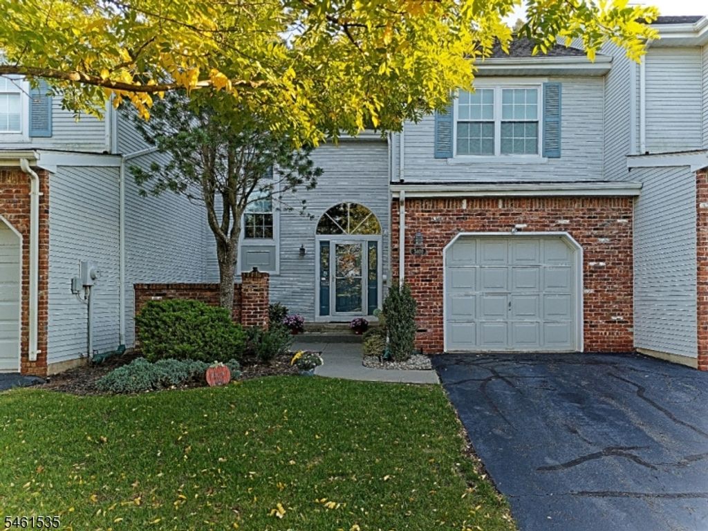 3402 Robinson Ct, Bridgewater Twp., NJ 08807 — photo 2