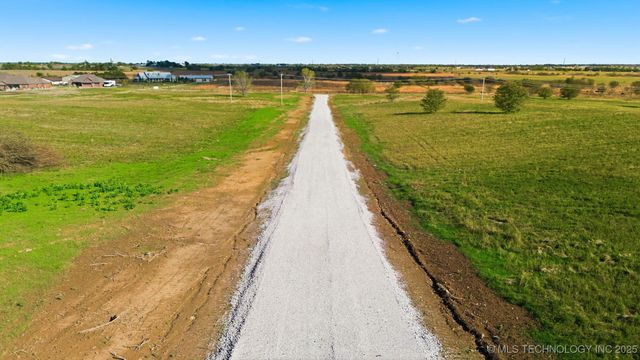 004 Sandstone Avenue, Skiatook, OK 74070