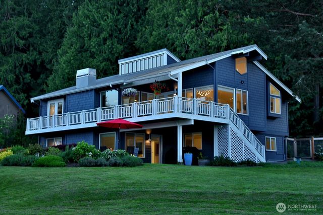 4654 Strawbridge Lane, Langley, WA 98260