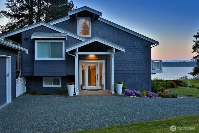 4654 Strawbridge Lane, Langley, WA 98260