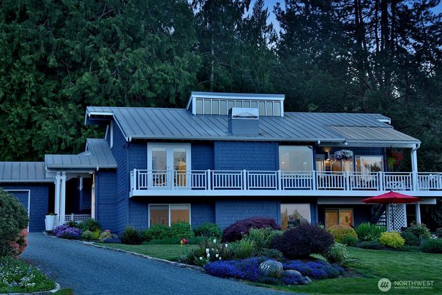 4654 Strawbridge Lane, Langley, WA 98260