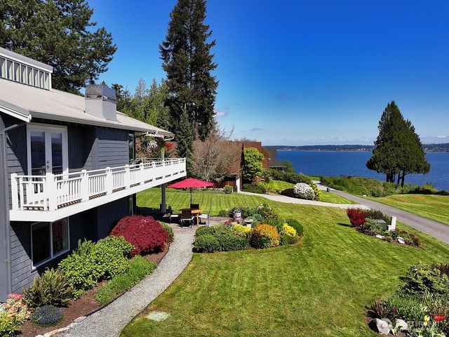 4654 Strawbridge Lane, Langley, WA 98260