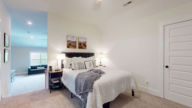 5130 Midland Rd, Christiana, TN 37037