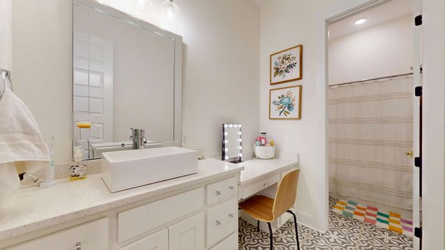 5130 Midland Rd, Christiana, TN 37037