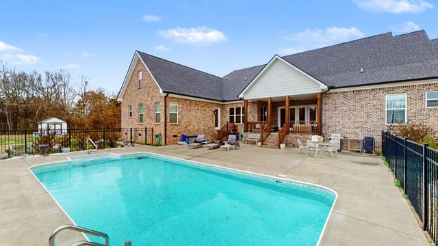 5130 Midland Rd, Christiana, TN 37037