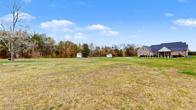 5130 Midland Rd, Christiana, TN 37037