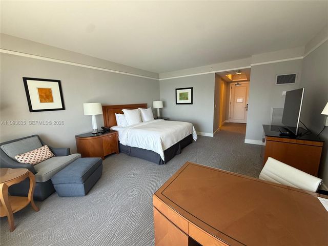 1435 Brickell Ave 3305, Miami, FL 33131