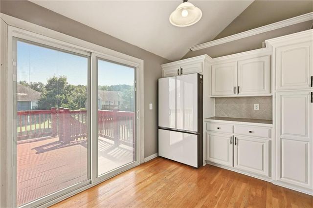 21109 E 50th Street Court NW, Blue Springs, MO 64015