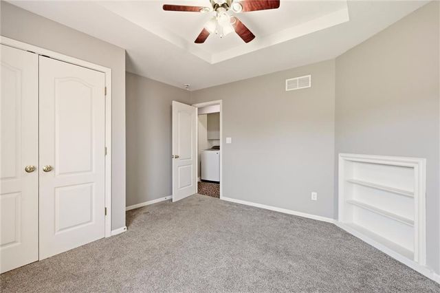 21109 E 50th Street Court NW, Blue Springs, MO 64015
