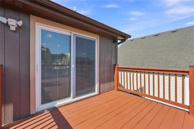 21109 E 50th Street Court NW, Blue Springs, MO 64015