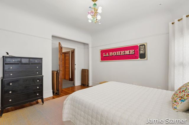60 College Avenue NE, Grand Rapids, MI 49503