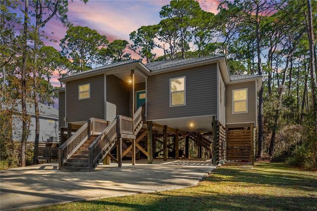 136 Narvaez Street, Dauphin Island, AL 36528
