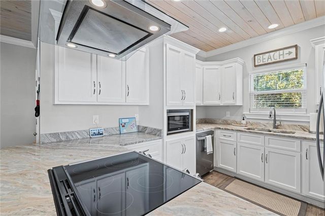 136 Narvaez Street, Dauphin Island, AL 36528