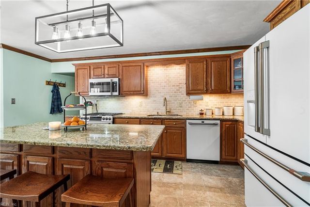 1741 Taft RD, Chesapeake, VA 23322