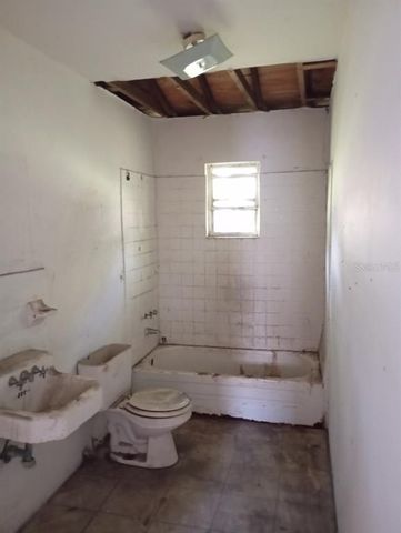 232 E STREET, Lake Wales, FL 33853