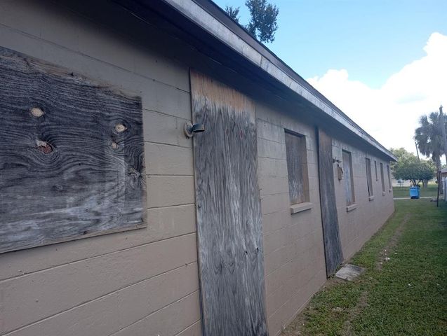 232 E STREET, Lake Wales, FL 33853